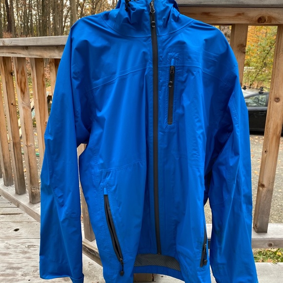 Llbean raincoat - Picture 3 of 4